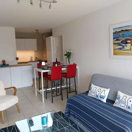 Apartment Le Clos De La Corderie A Pied