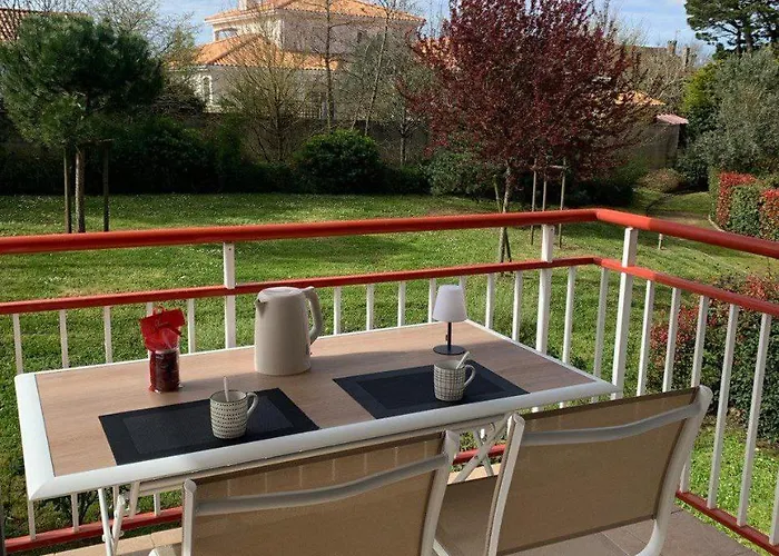 Apartment Le Clos De La Corderie A Pied